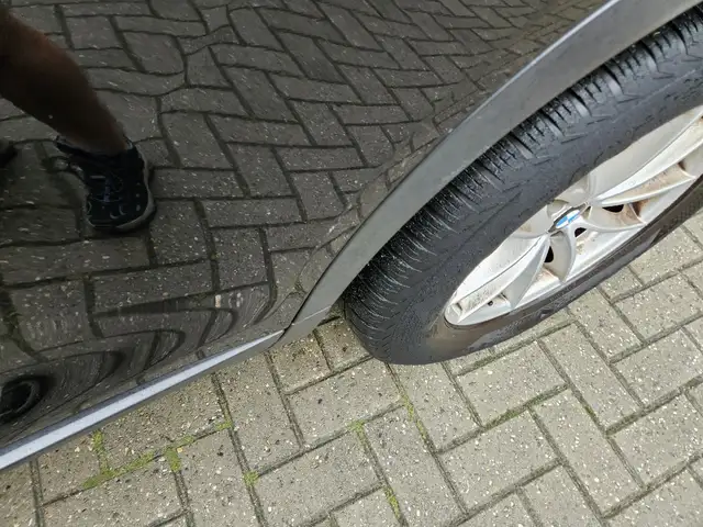 BMW X3 view 29