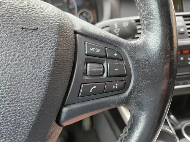 BMW X3 view 23