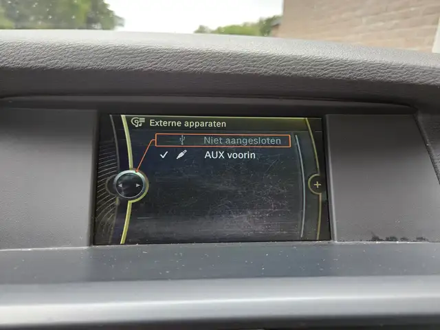 BMW X3 view 12