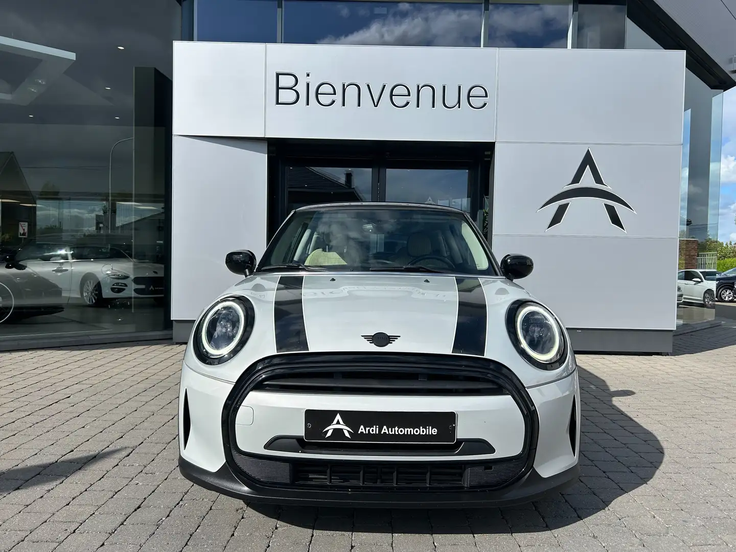 MINI Cooper 1.5i Cooper *GARANTIE*1ER PROP*CARPLAY*FACELIFT* Gris - 2