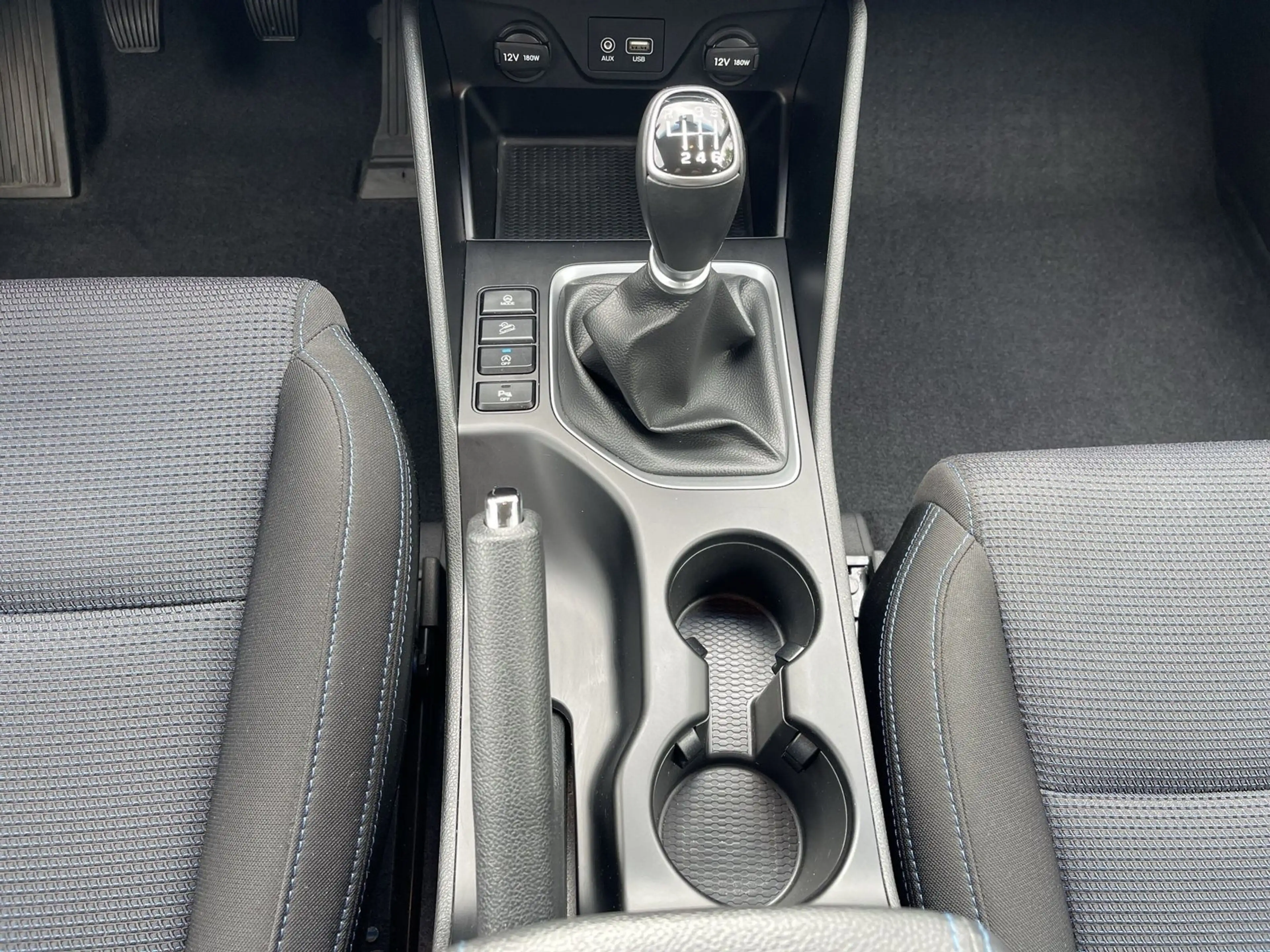 Hyundai TUCSON blue Trend 2WD — photo 12