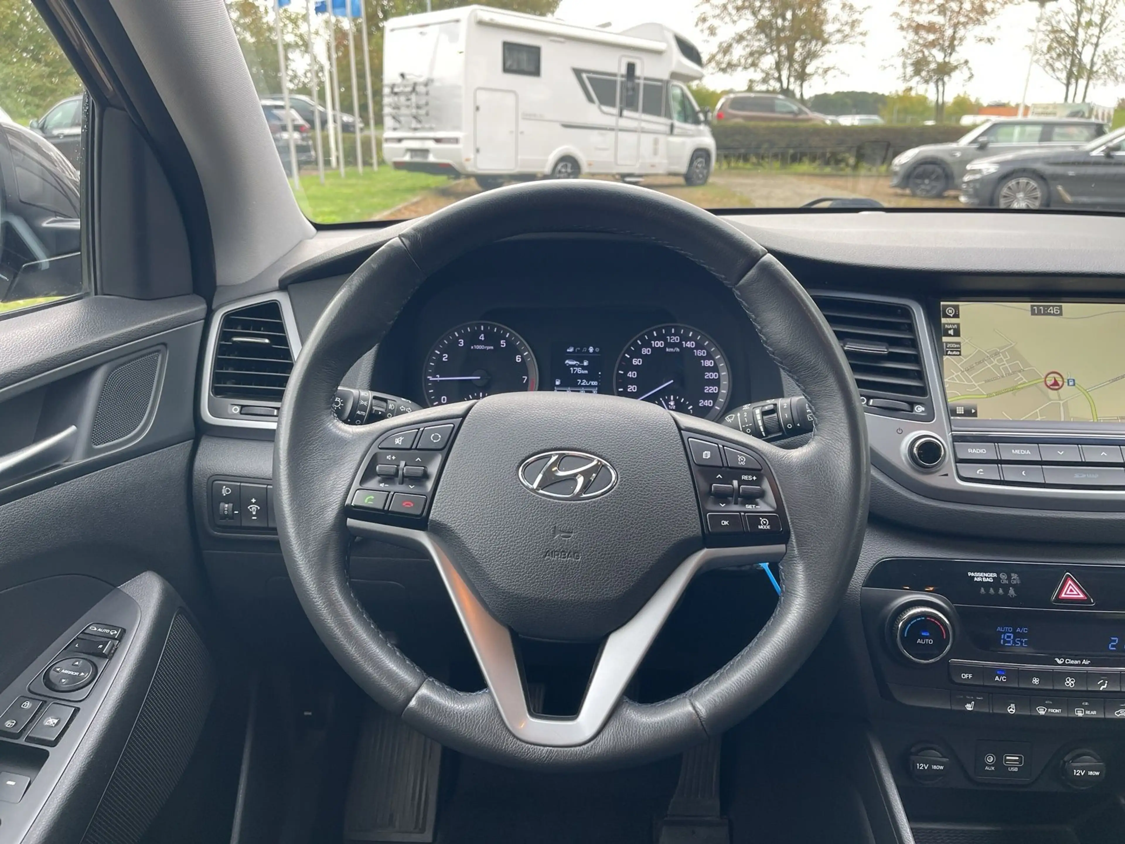 Hyundai TUCSON blue Trend 2WD — photo 10