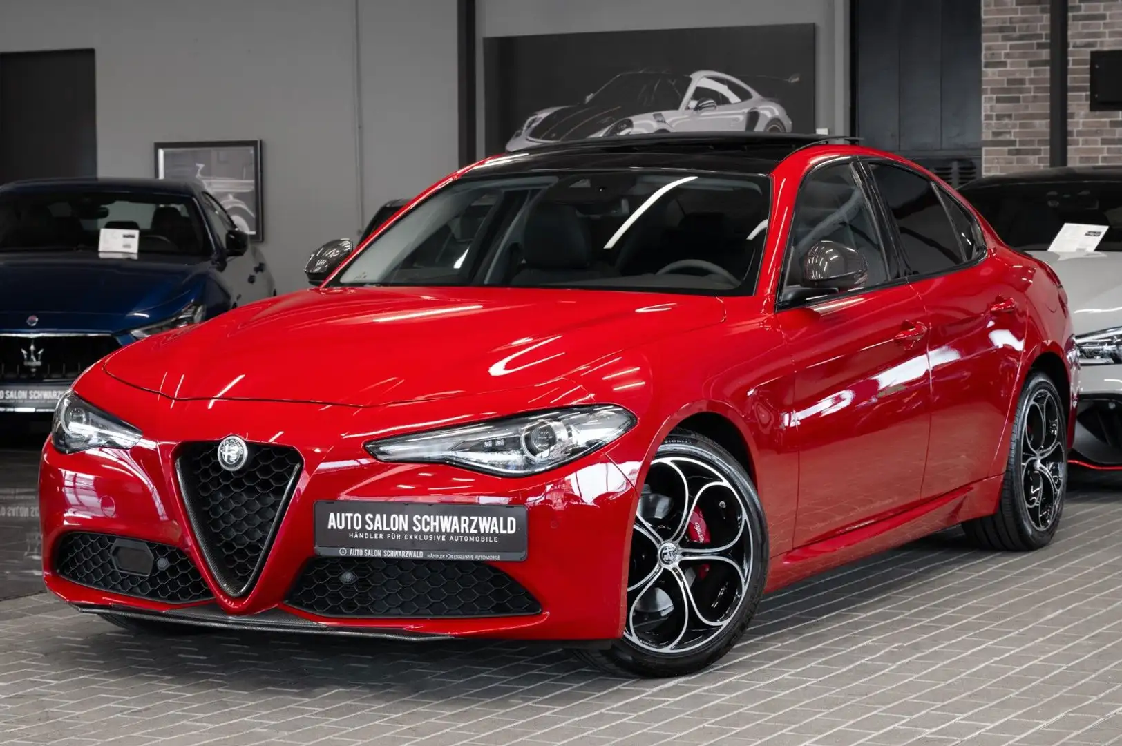 Alfa Romeo Giulia SUPER|PANO|KAMERA|BI-XENON|TEMPOMAT|2.HD Rojo - 1