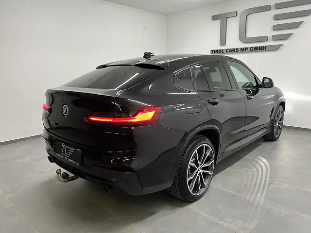 BMW X4 view 7