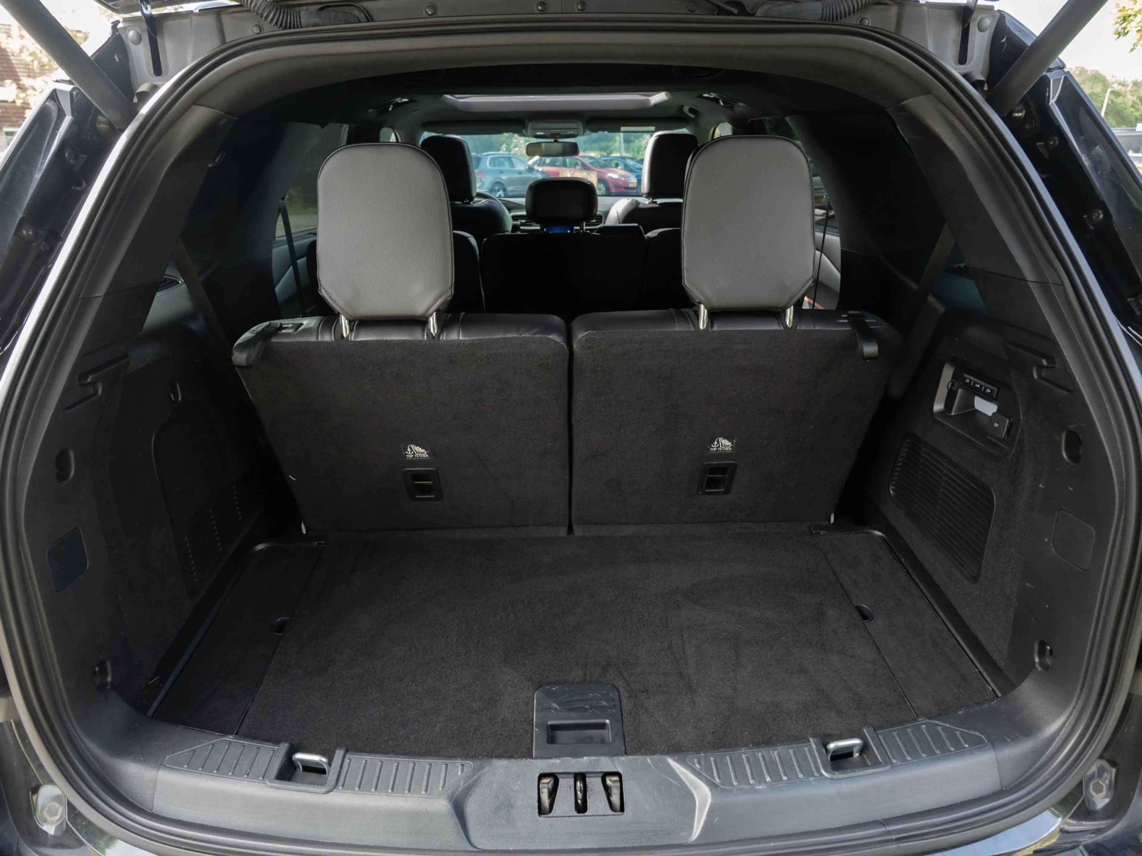 Ford Explorer 3.0 V6 EcoBoost PHEV ST-Line | FULL OPTION | APPLE — photo 10