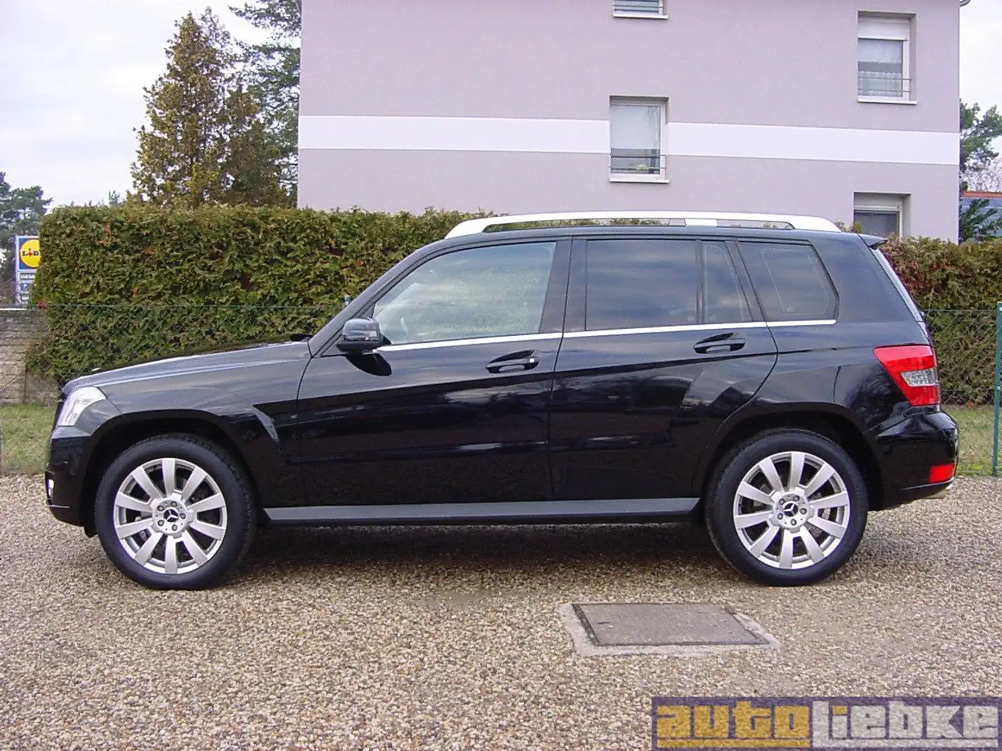 Mercedes-Benz GLK 300 4MATIC AUT,XEN-ILS,NAVI-CO,PANO,eHK,SHZ,PTS,LEDER Schwarz - 2
