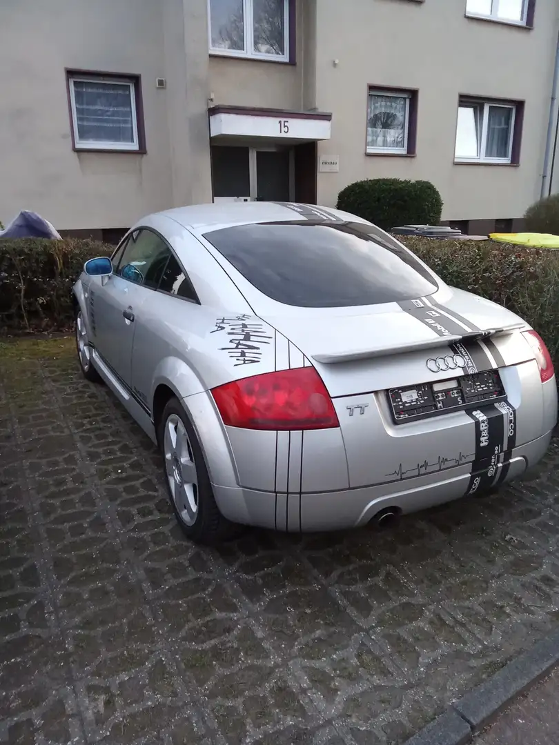 Audi TT Coupe 1.8 T - 2