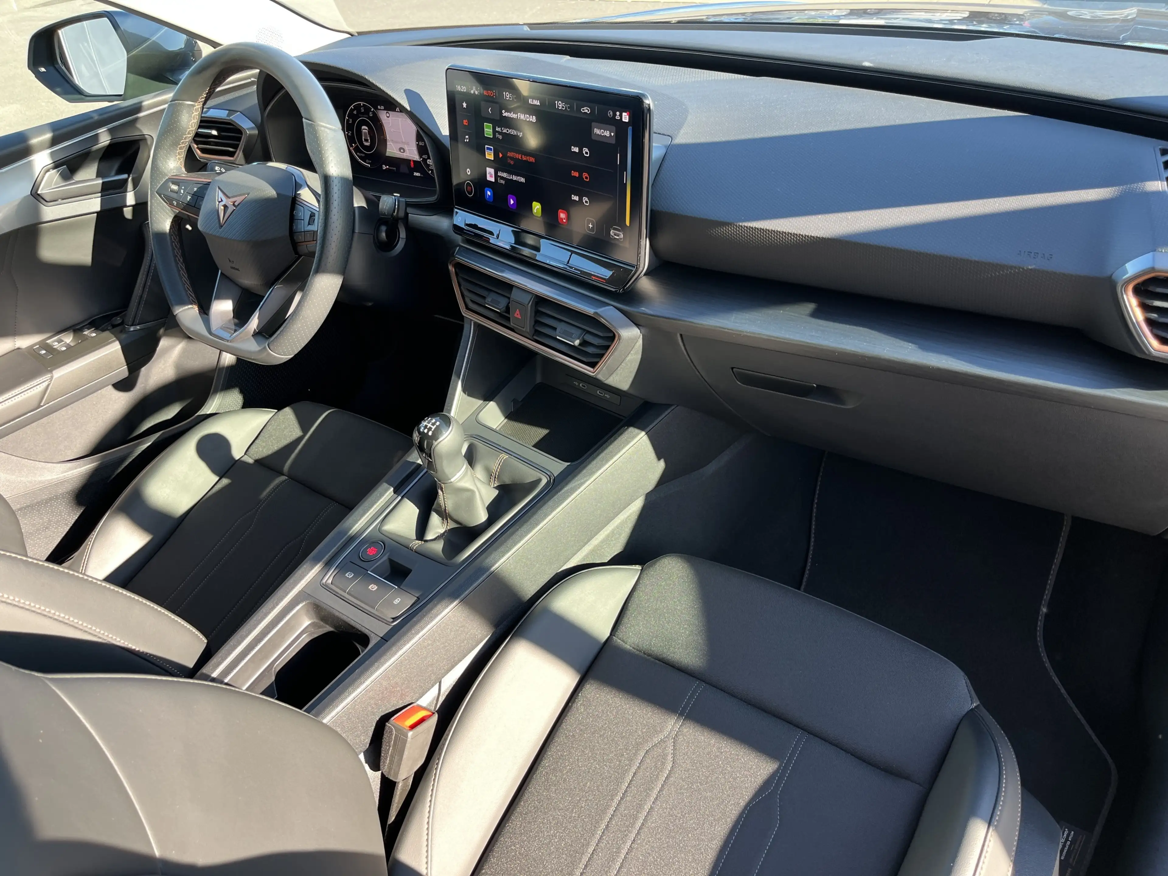 CUPRA Leon 1.5 TSI 141€ m.20% Anz. Navi ACC SHZ RFK KEYLESS — photo 13