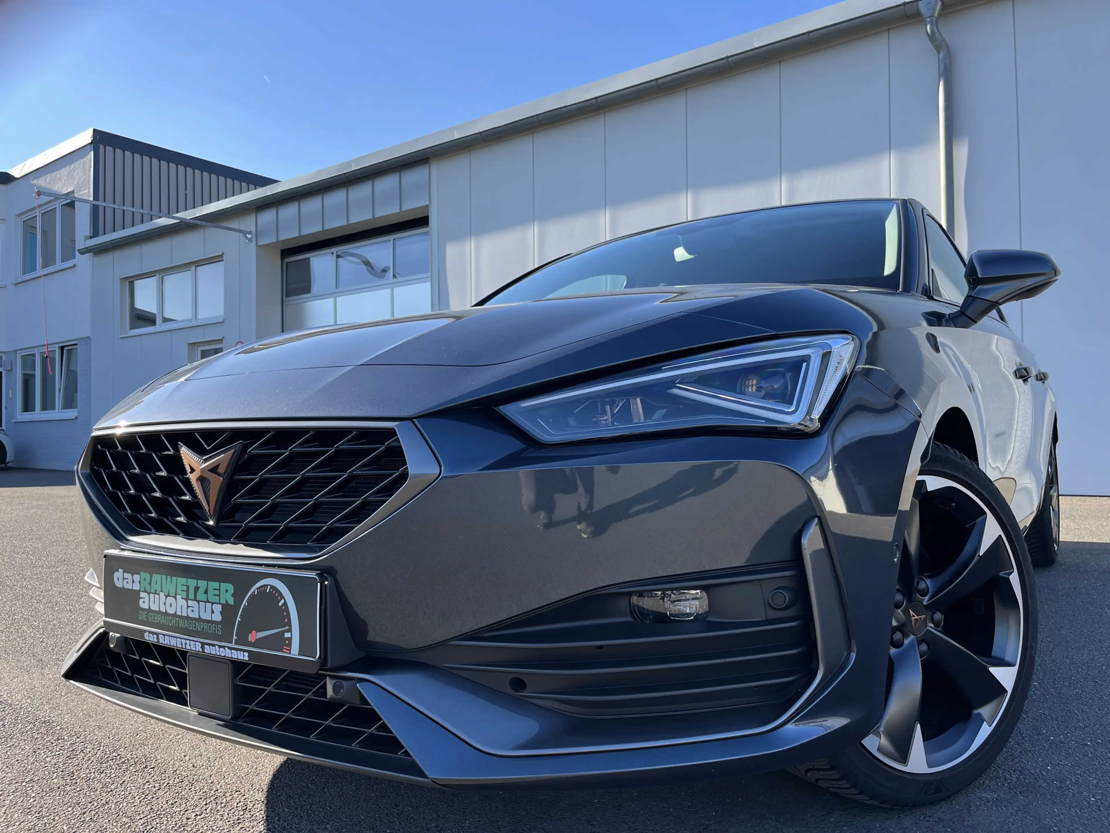 CUPRA Leon 1.5 TSI 141€ m.20% Anz. Navi ACC SHZ RFK KEYLESS