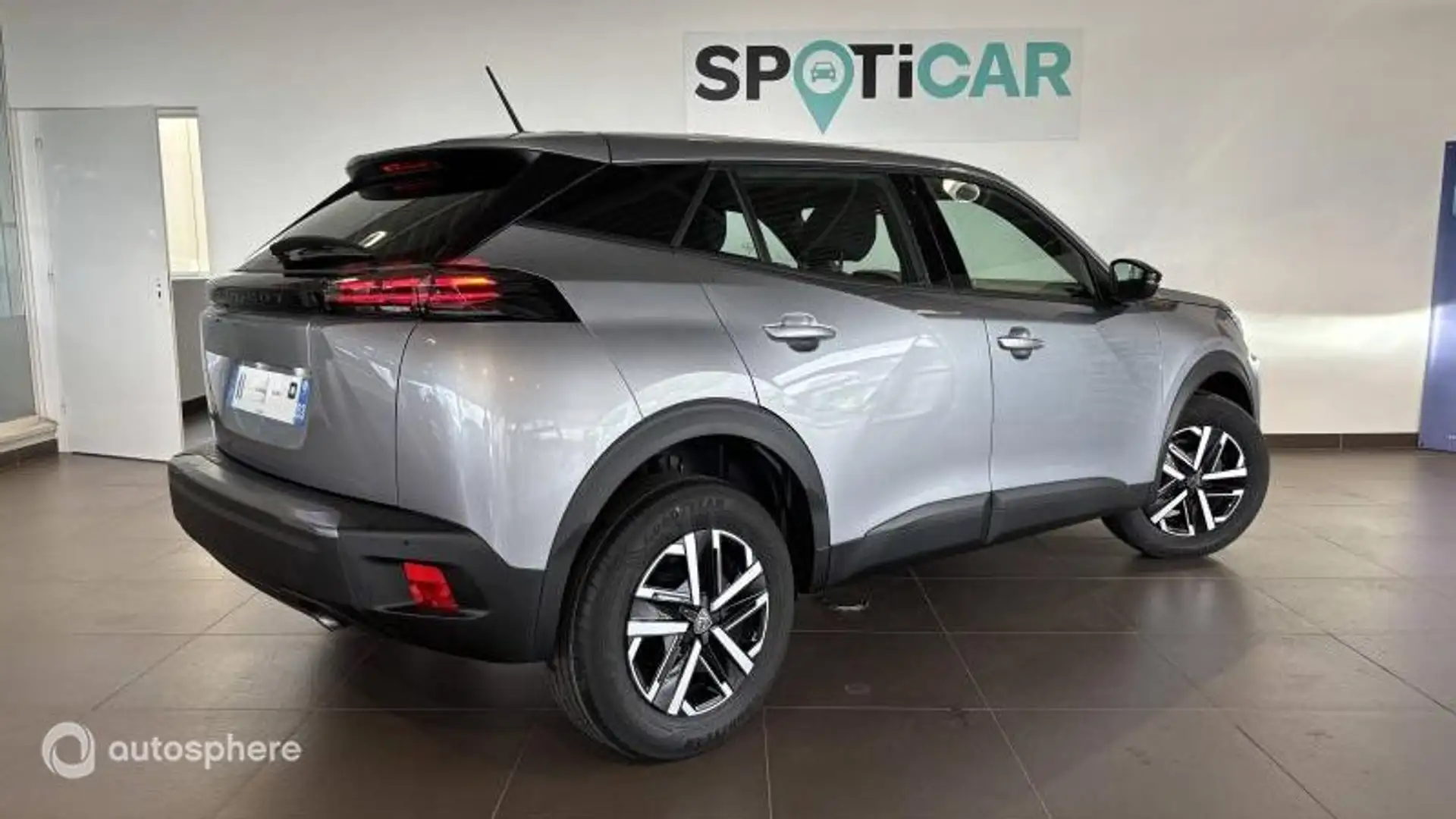 Peugeot 2008 1.2 100ch S\u0026S Style - 2