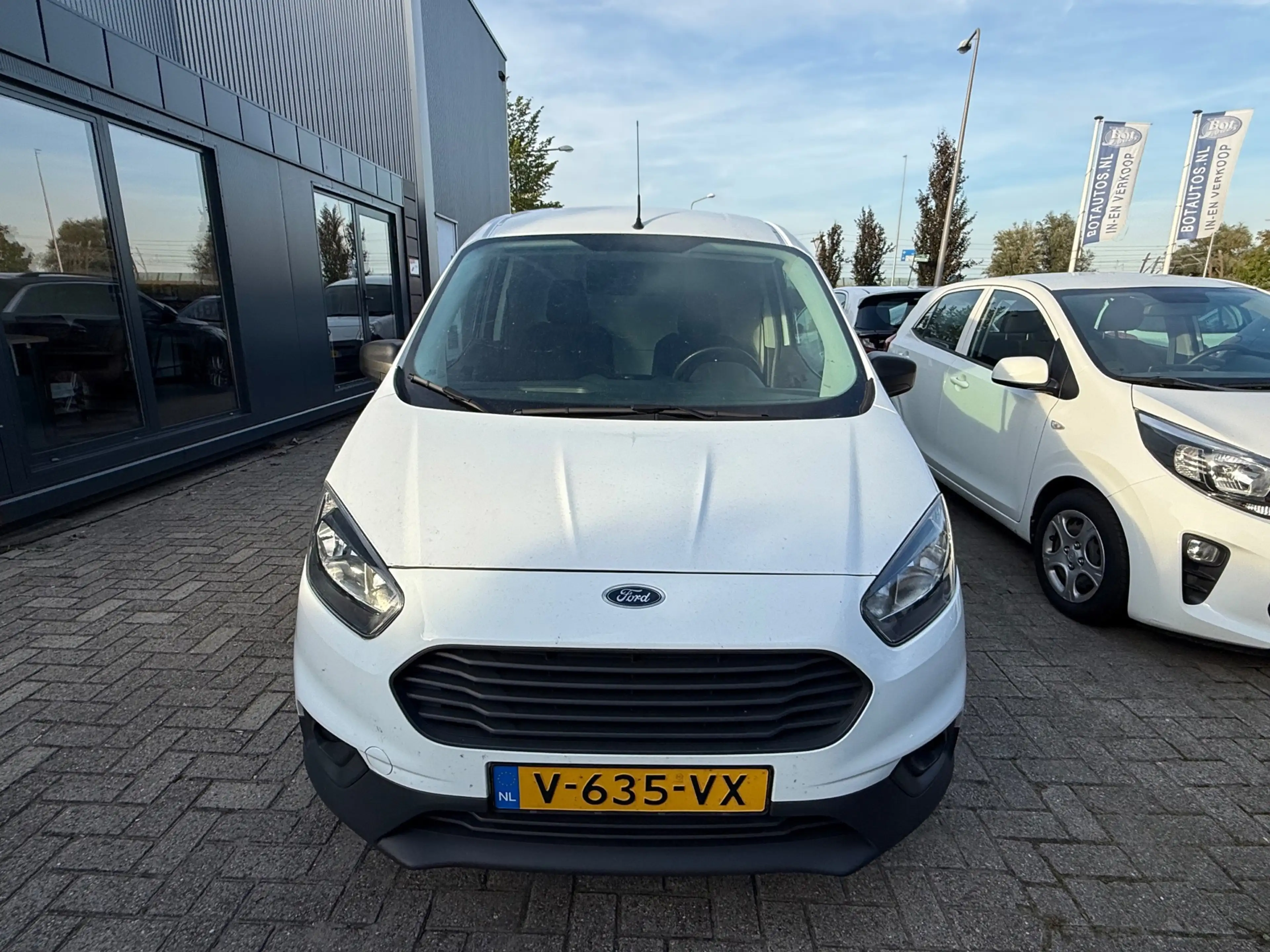 Ford Transit Courier 1.0 Trend / BENZINE / AIRCO / CRUISE CONTROL / SCH — photo 5