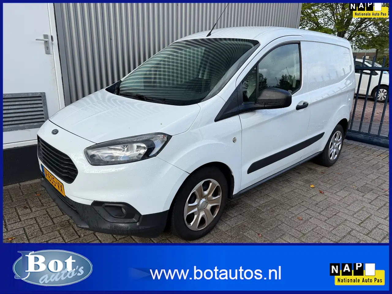 Ford Transit Courier