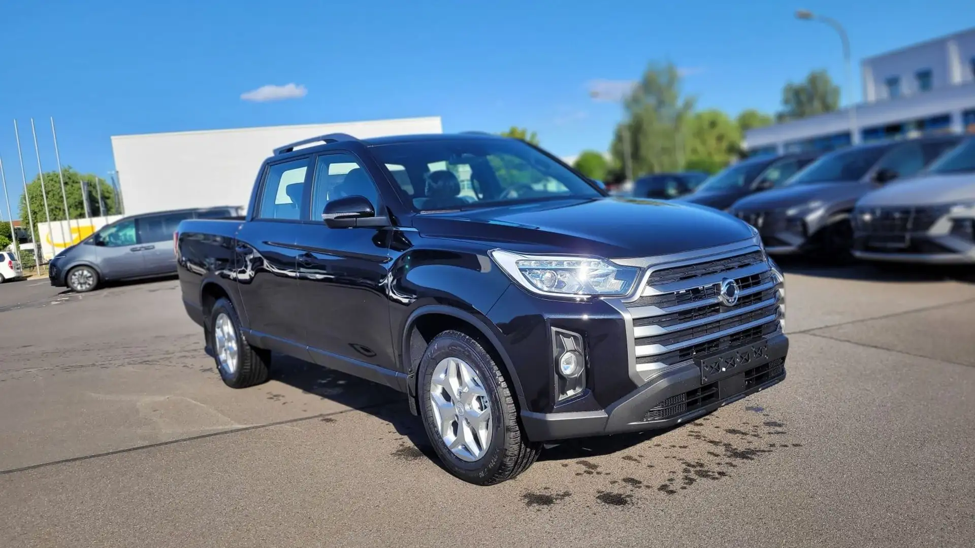 SsangYong Musso Grand Musso Grand Musso Dream 2.2 D Automatik Noir - 2