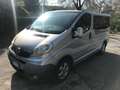 Opel Vivaro 2.5 CDTI Easytronic 8 Posti Gancio Traino Argento - thumbnail 1