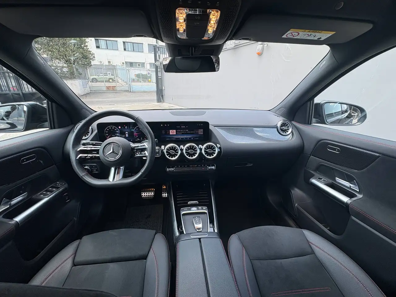 Mercedes-Benz GLA 2026 — фото 12