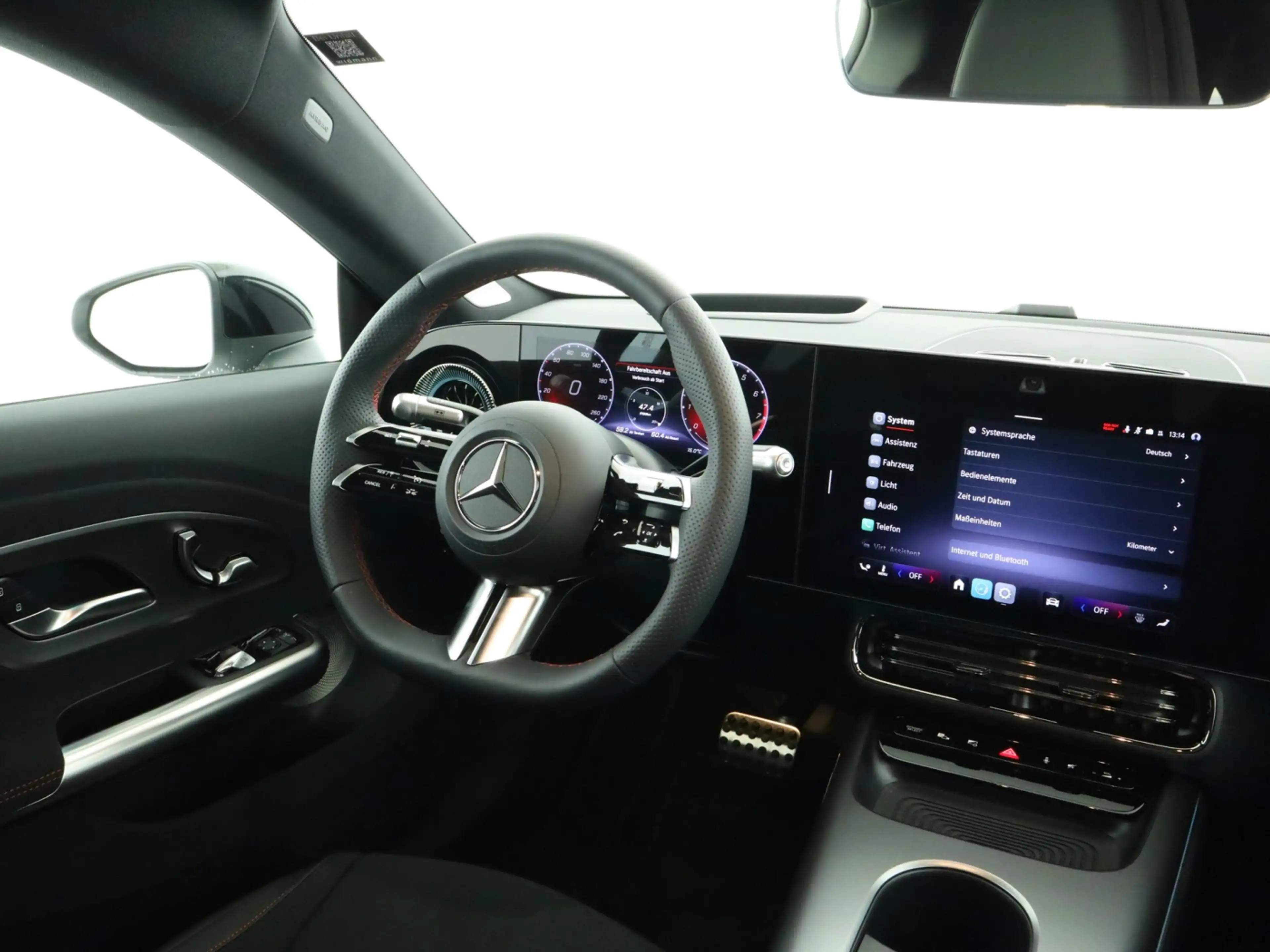 Mercedes-Benz CLA 220 4MATIC AMG*Pano*AHK*Night*HUD*Burmester* — photo 10