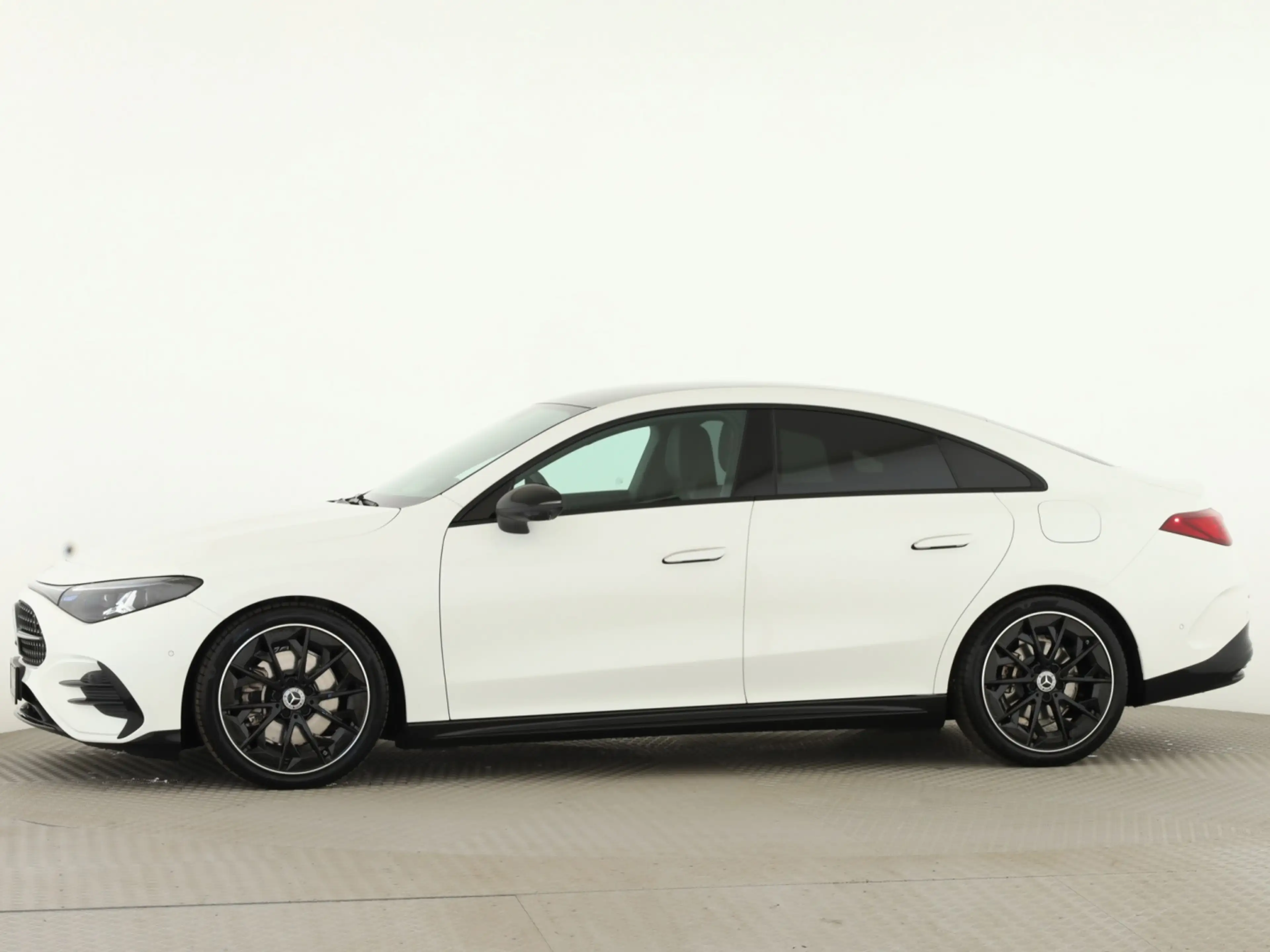 Mercedes-Benz CLA 220 4MATIC AMG*Pano*AHK*Night*HUD*Burmester* — photo 7
