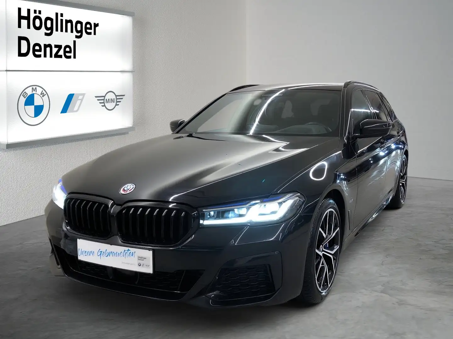 BMW 520 d xDrive Schwarz - 1