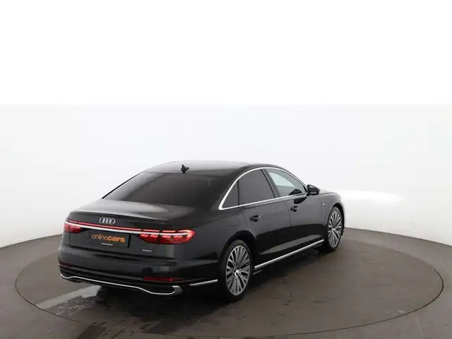 Audi A8 60 TFSI e quattro S-Line Aut MATRIX LUFT SKY Ansicht 5