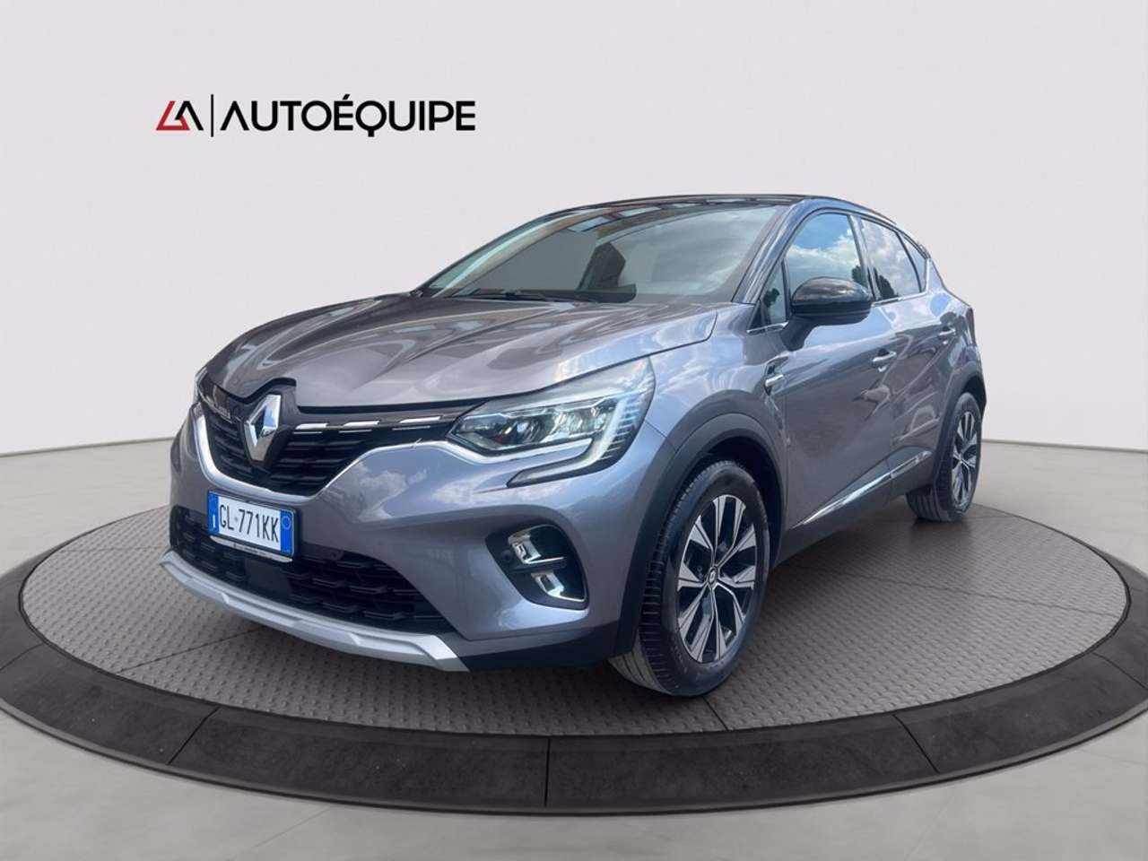 Renault Captur 1.6 E-Tech full hybrid Techno 145cv auto