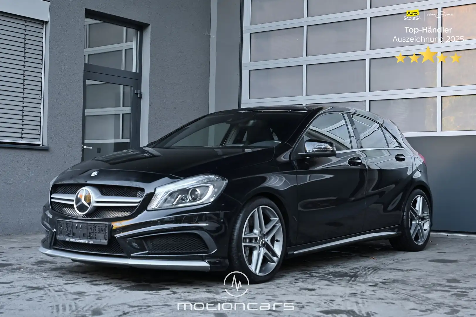 Mercedes-Benz A 45 AMG 4-Matic Pickerl NEU Schwarz - 1