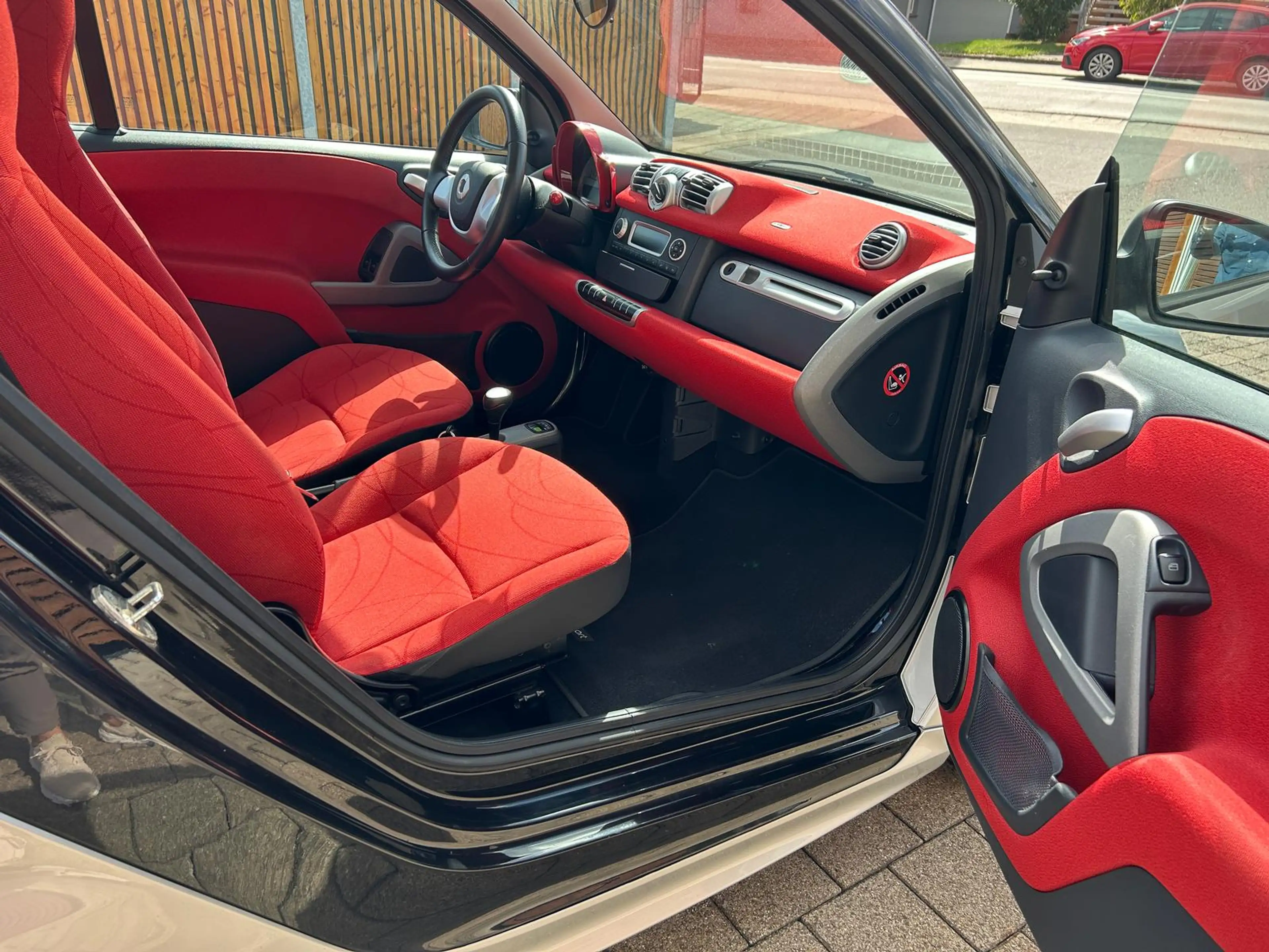 smart forTwo SMART Fortwo Passion mhd Softtouch - Design rot — photo 10