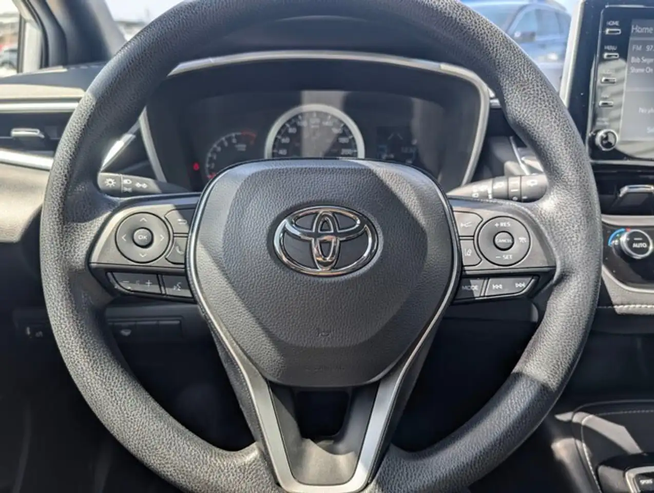 Toyota Corolla снимка Toyota Corolla
