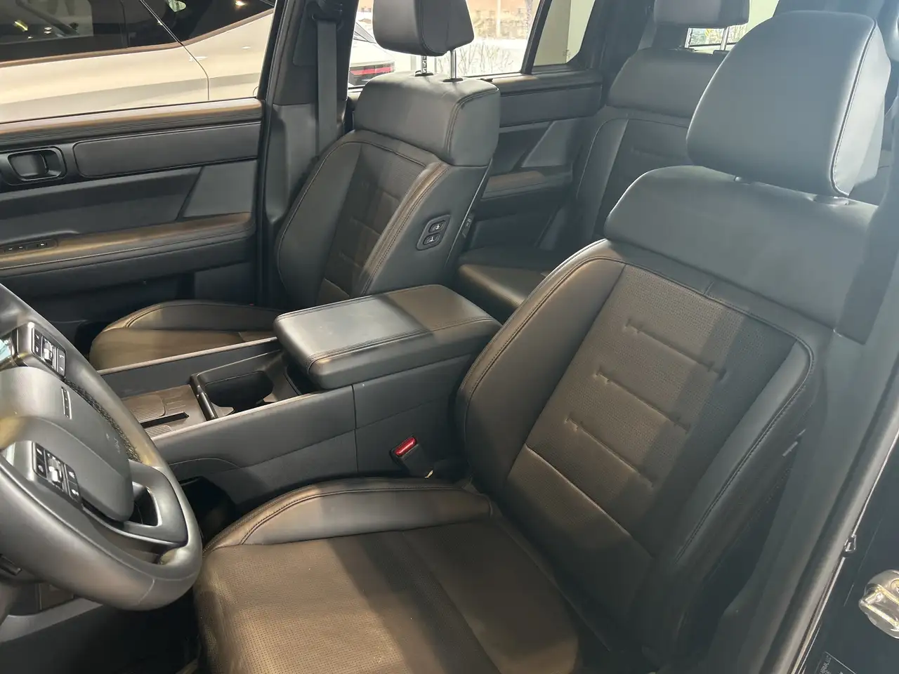 Hyundai SANTA FE снимка Hyundai SANTA FE