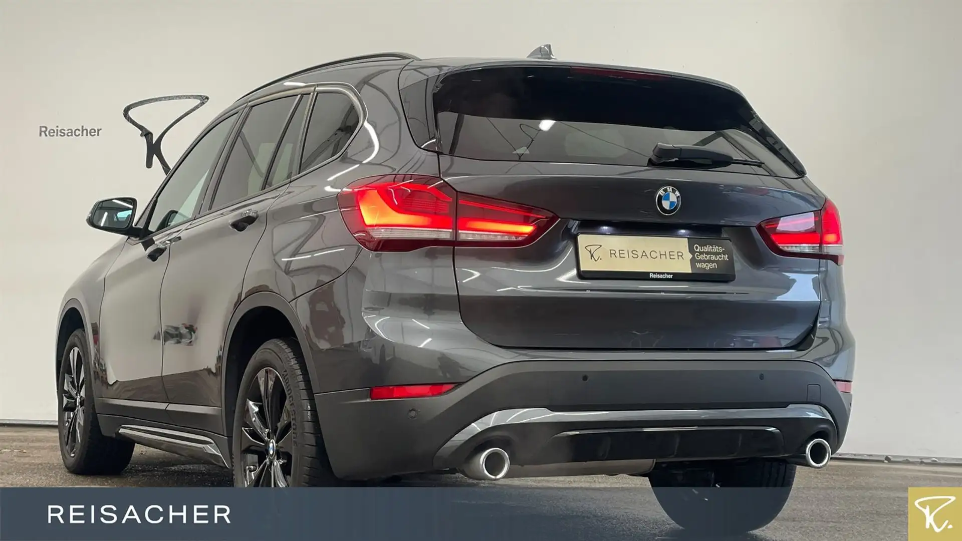 BMW X1 sDrive18d Sport-Line,Sport-Line,Pano,Leder,Au Grau - 2