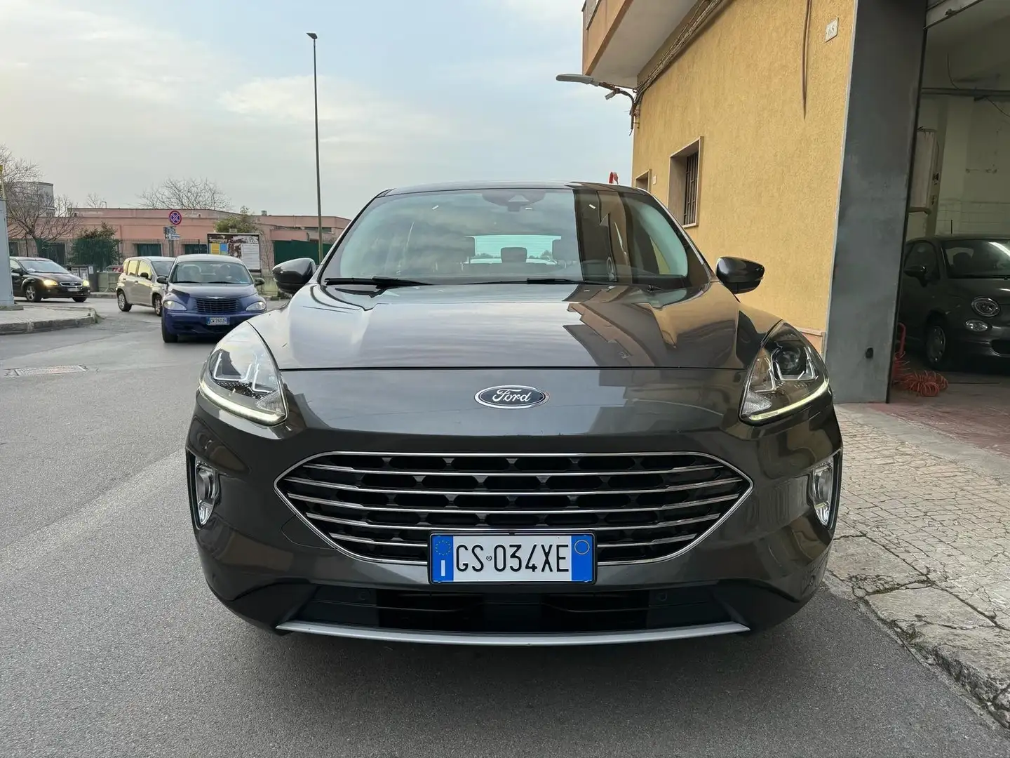 Ford Kuga 1.5 ecoblue Titanium X 2wd 120cv Grigio - 2