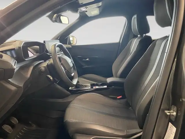 Peugeot 2008 view 7