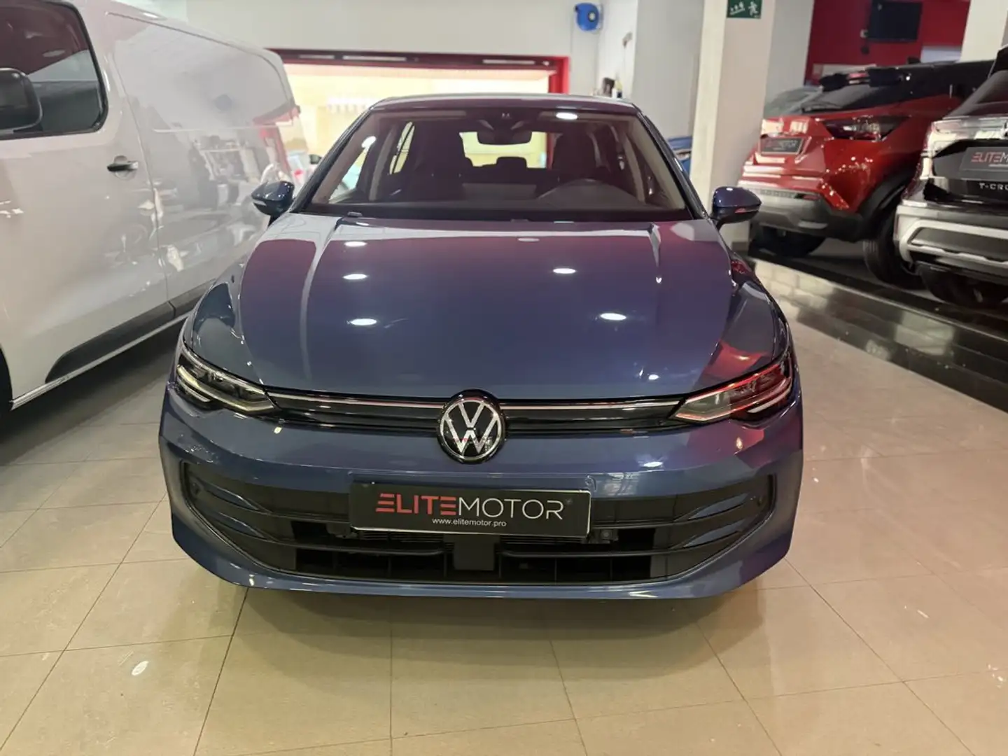 Volkswagen Golf "Más" 1.5 TSI 85kW (115CV) Azul - 1