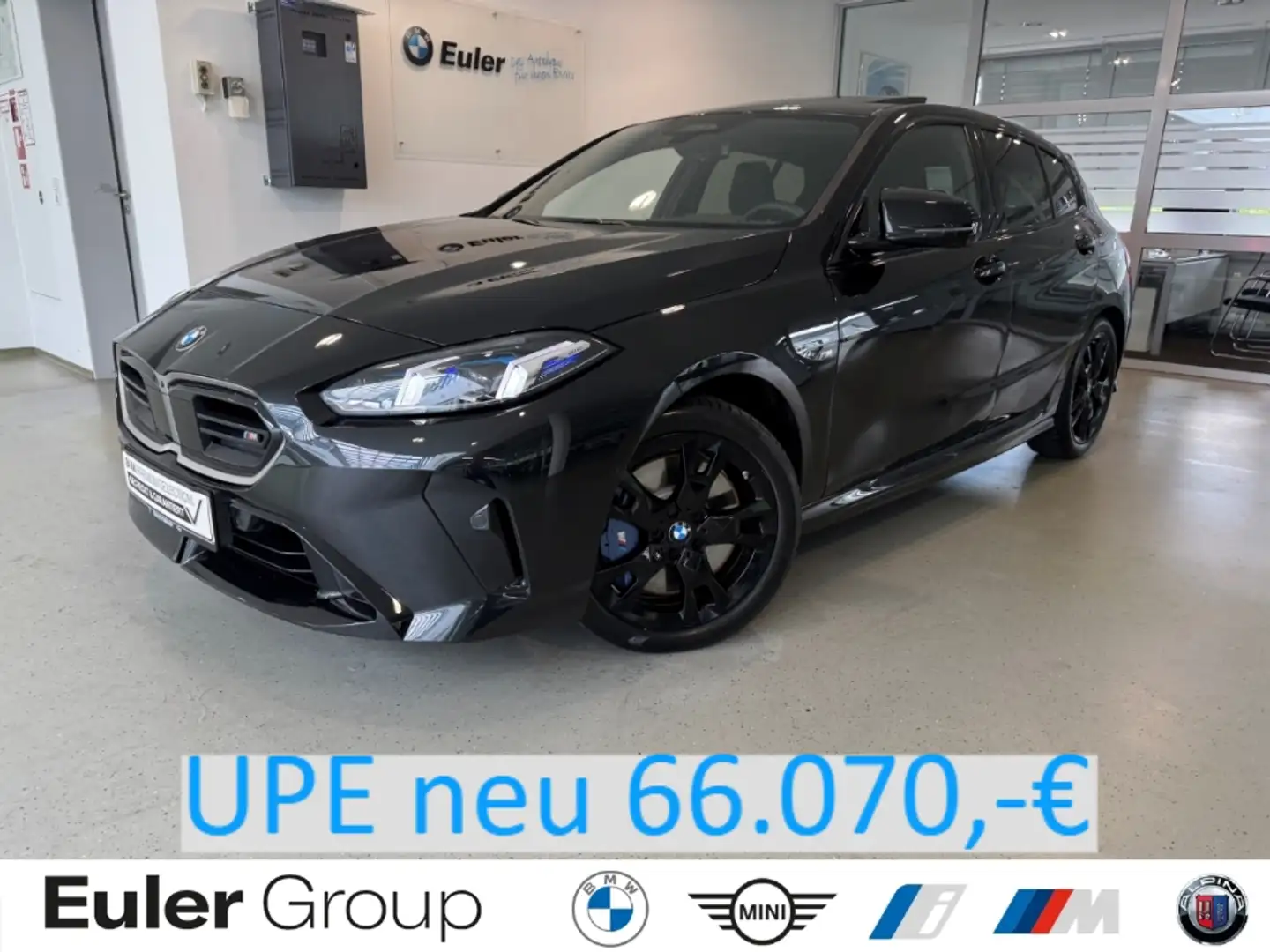 BMW 135 xDrive F70 Panorama HUD H/K Memory ad.M-FW LenkHzg Schwarz - 1