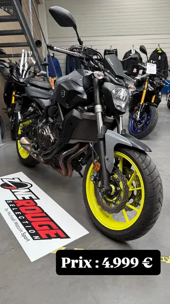 Yamaha MT-07 - foto 6