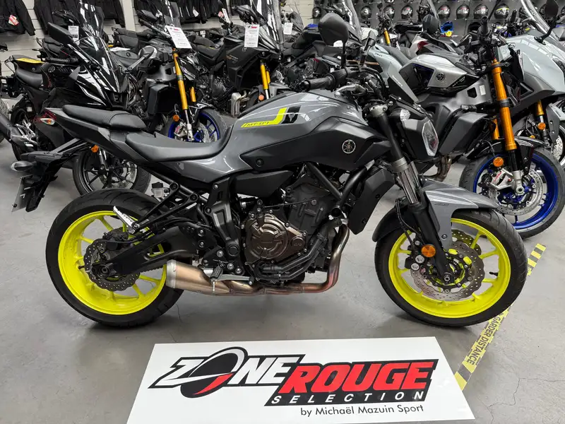Yamaha MT-07 - foto 3