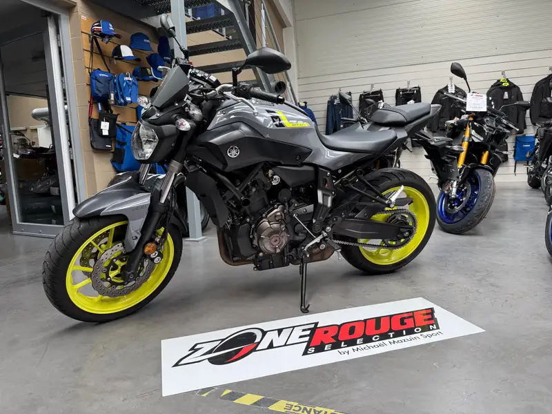 Yamaha MT-07 - foto 4