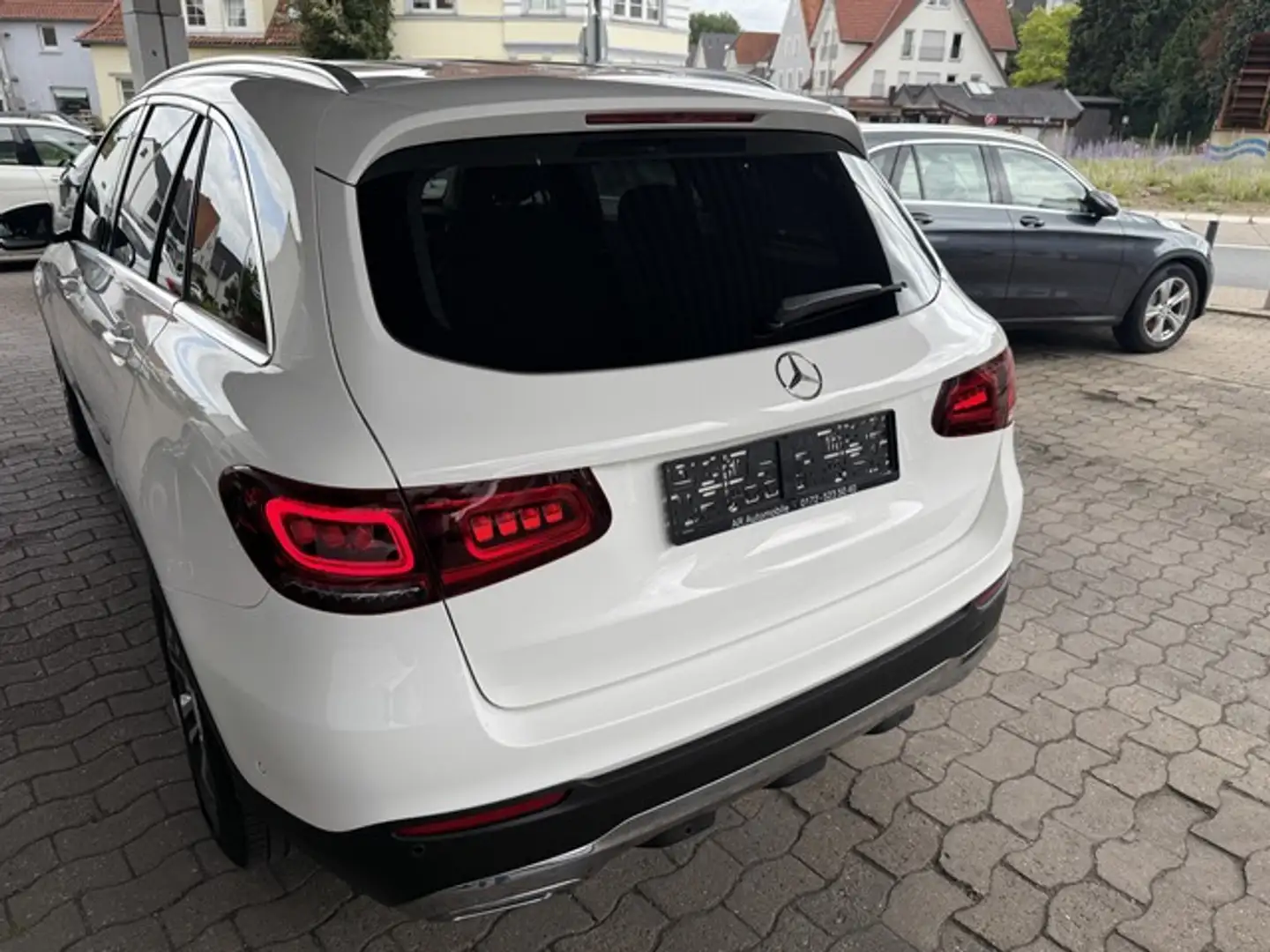 Mercedes-Benz GLC 220 d Kamera Totwinkel Heckklappe Ambiente Weiß - 2