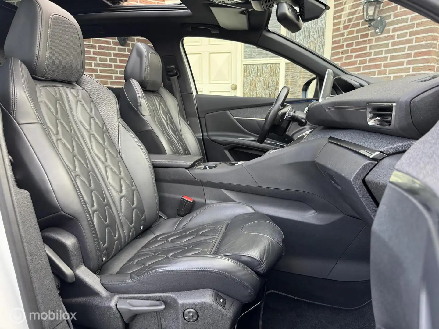 Peugeot 3008 1.6 e-THP GT Line Massage *1eignr *Dealer ondrh Wit - 2