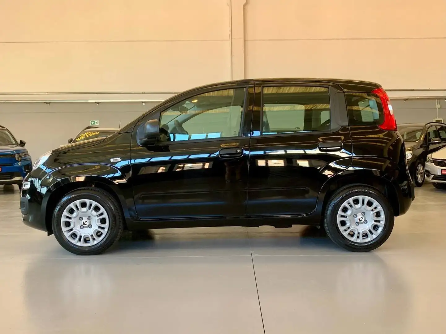 Fiat Panda Panda 1.0 firefly hybrid s Zwart - 2