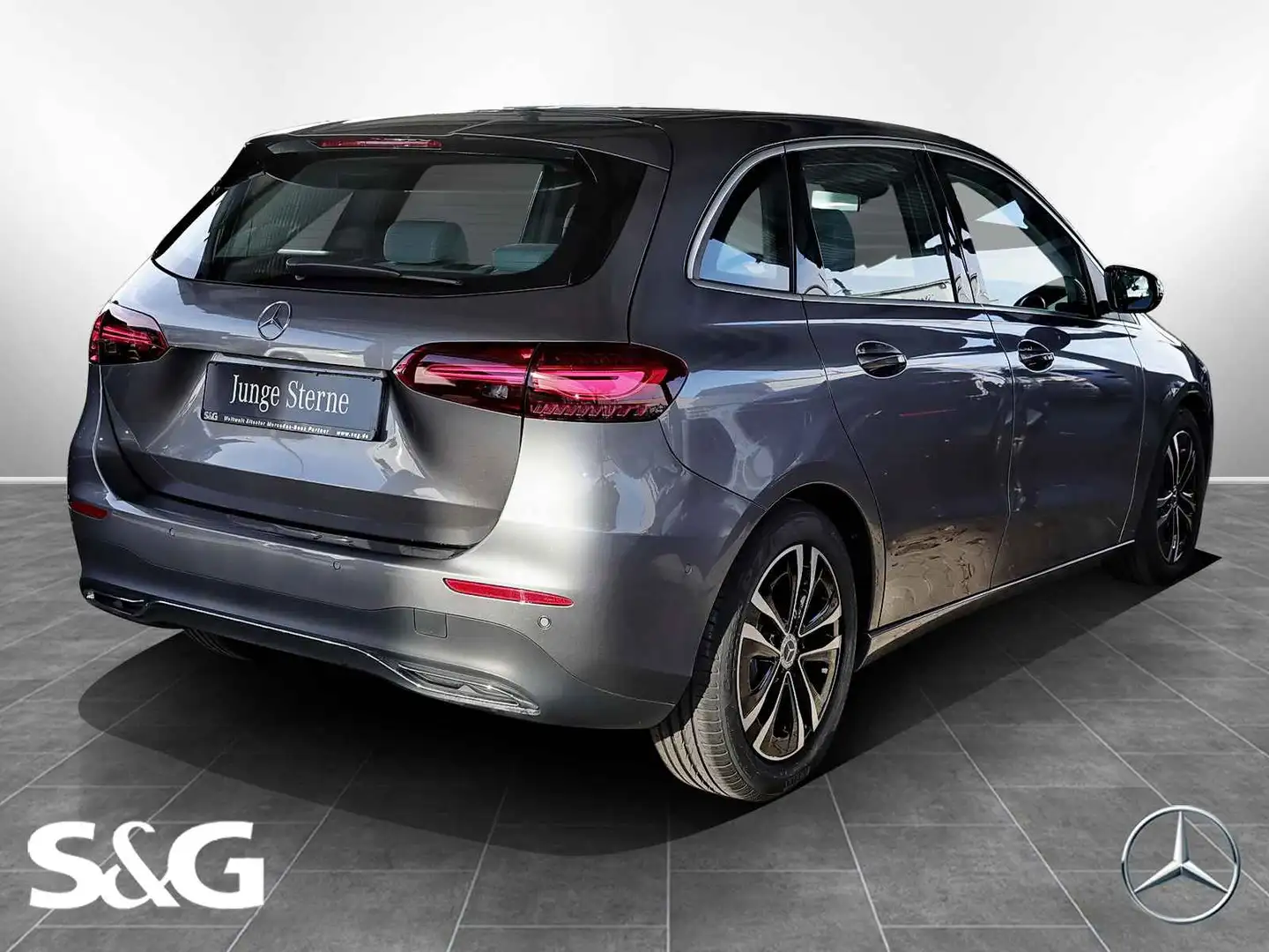 Mercedes-Benz B 200 TOTWINKEL+DISTRONIC+KAMERA+MBUX+LED+17" Grau - 2