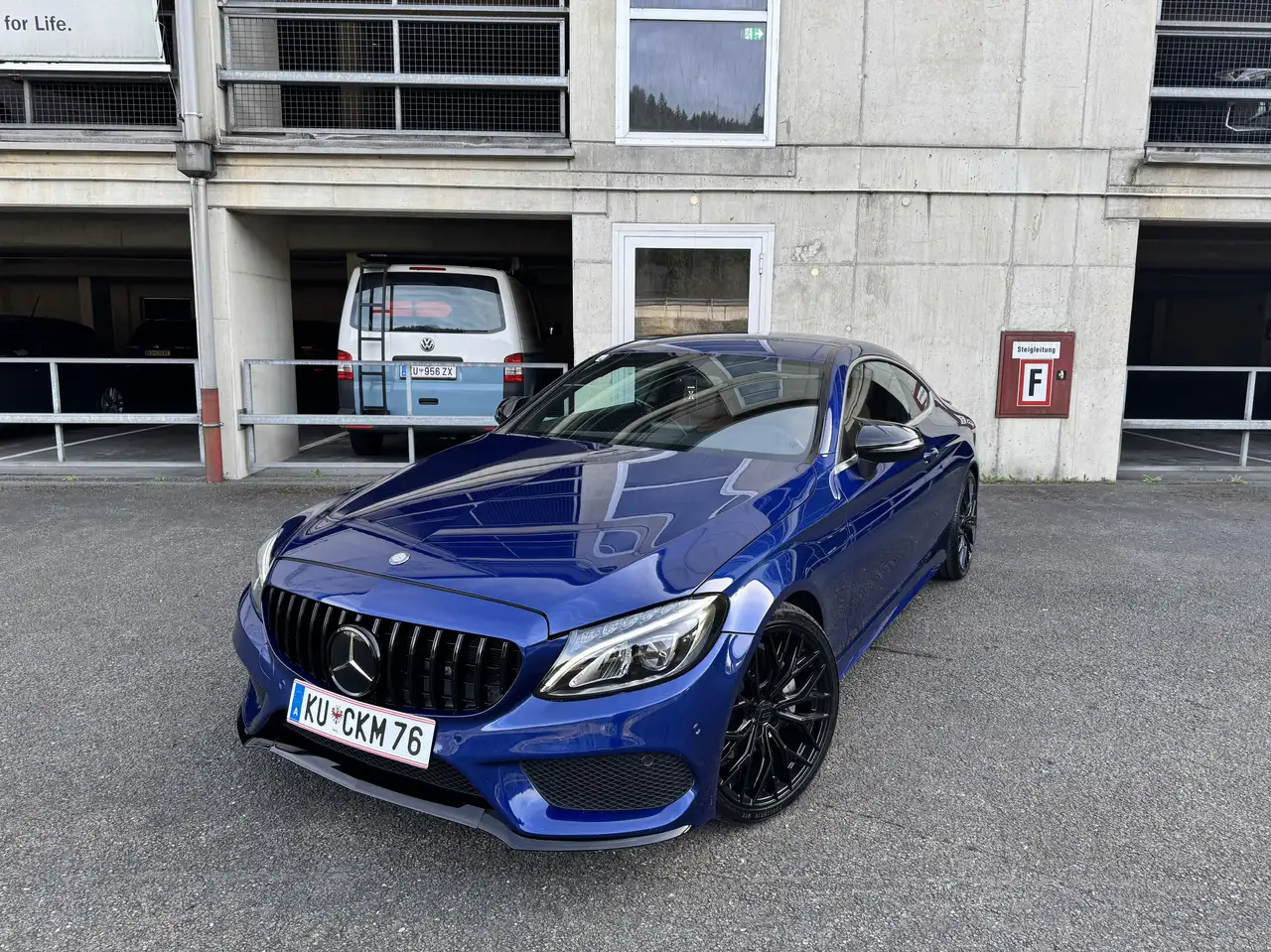 Mercedes-Benz C 200
