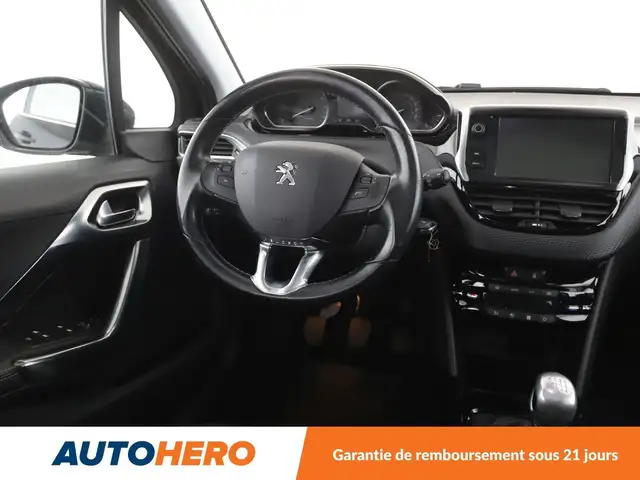 Peugeot 2008 view 13