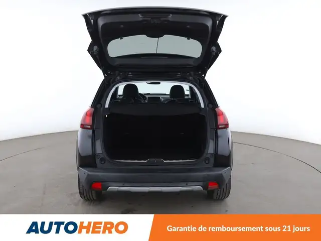 Peugeot 2008 view 16