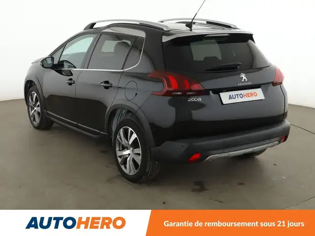 Peugeot 2008 view 4