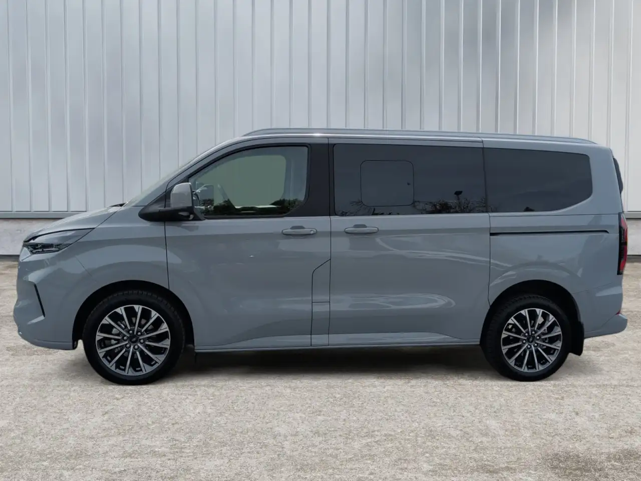 Ford Tourneo Custom Titanium X 320L1 Aut.+B&O+AHK+ACC Klima Navi 2