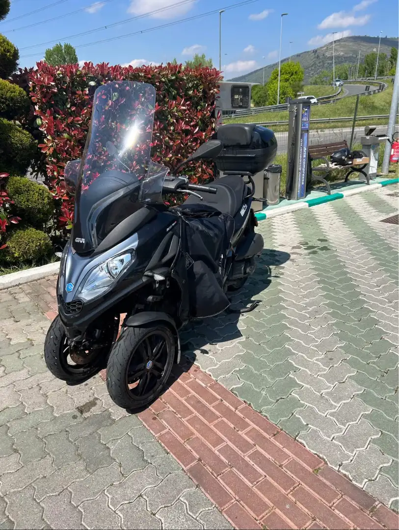 Piaggio MP3 300 hpe - 1