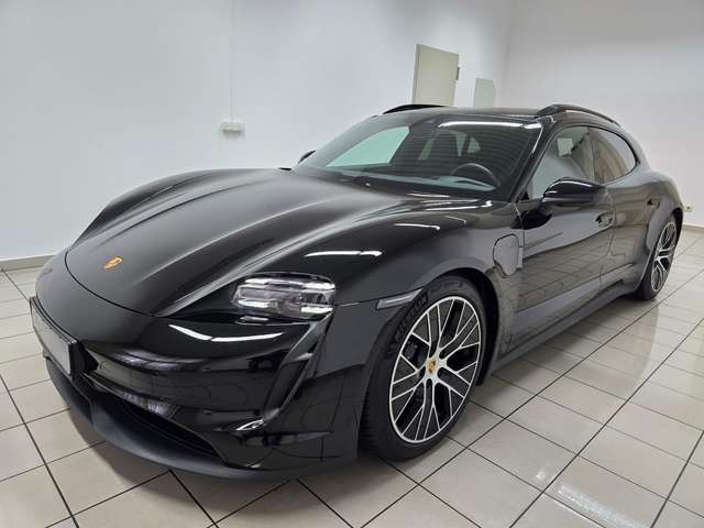 Imagine Porsche Taycan Sport Turismo Luftfahrwerk Panorama 360°