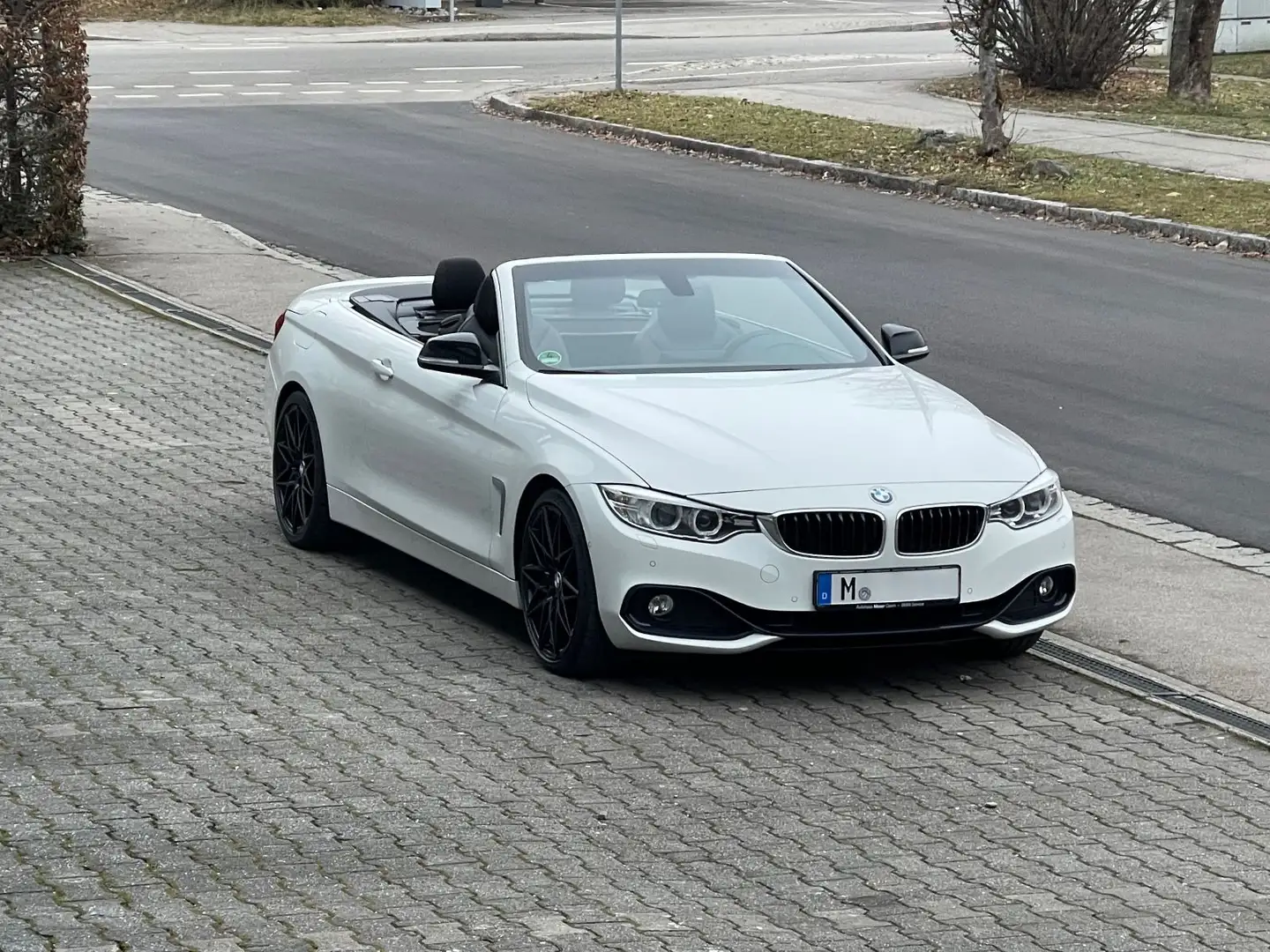 BMW 428 i Cabrio*Deutsch*2. Hand* Winterradsatz* Blanc - 1