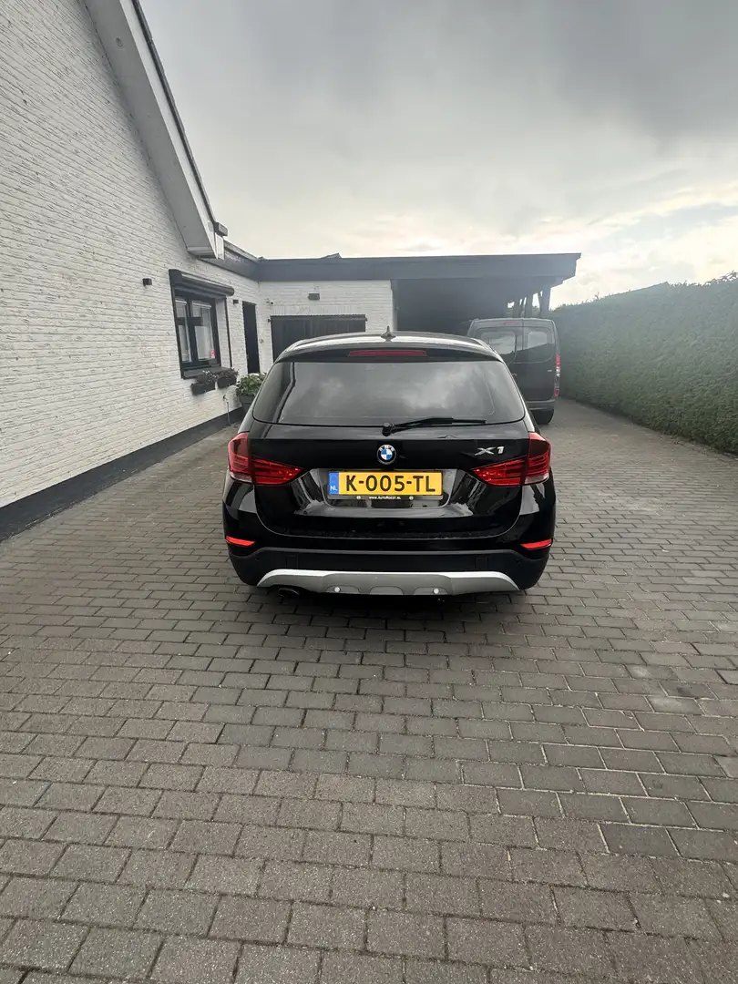 BMW X1 118 + Apple carplay en winterbanden set Zwart - 2