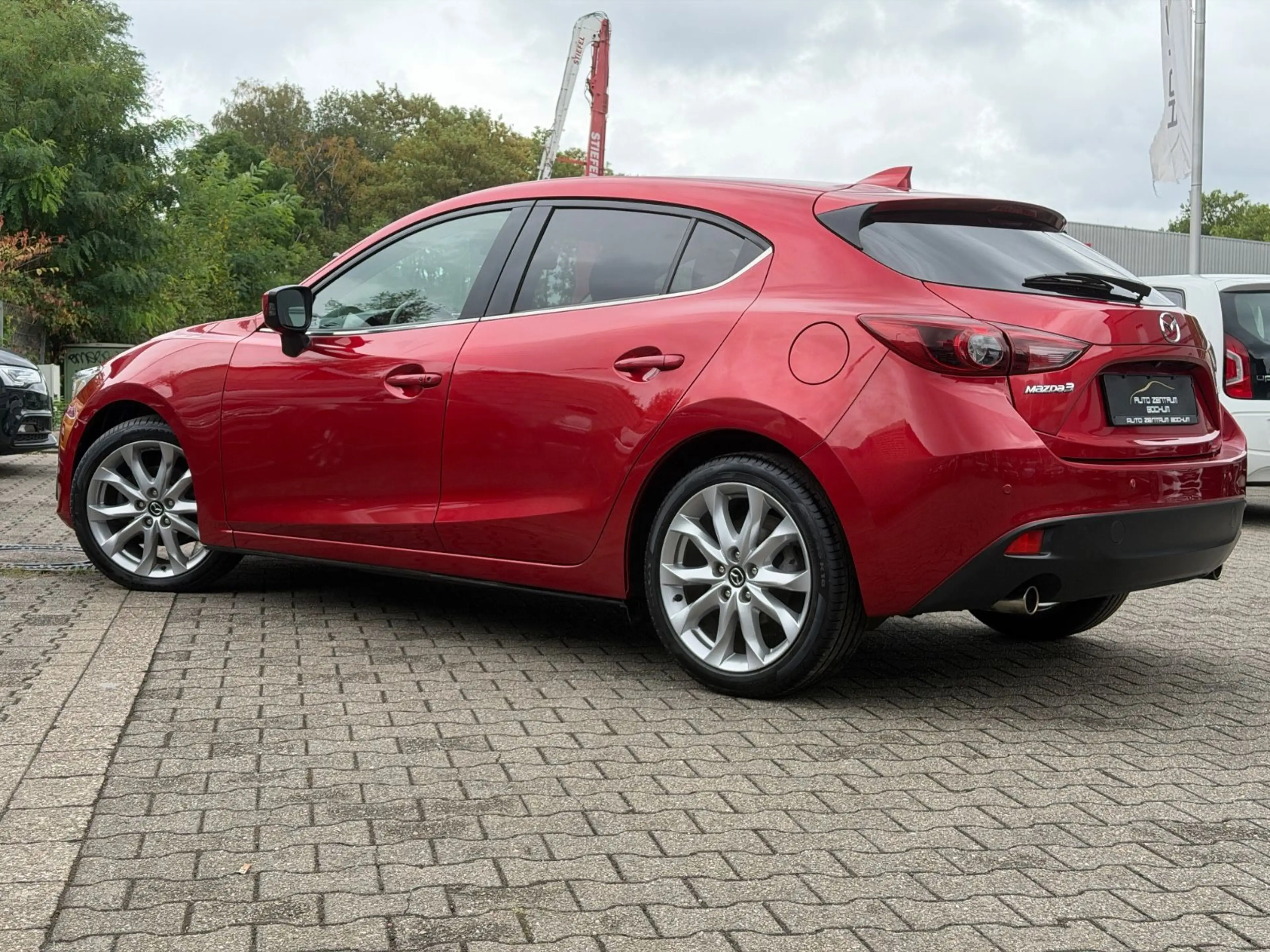 Mazda 3 Lim. Sports-Line Navi Head-UP Bose Scheckheft — photo 4